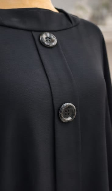 Noir Button Abaya
